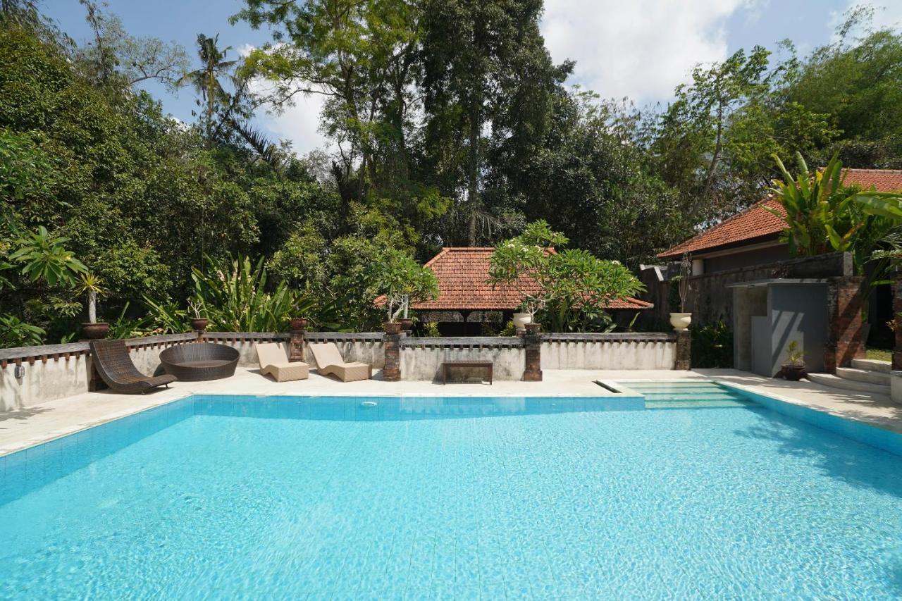 Oyo 1840 Kubu Ubud Hotel Exterior foto
