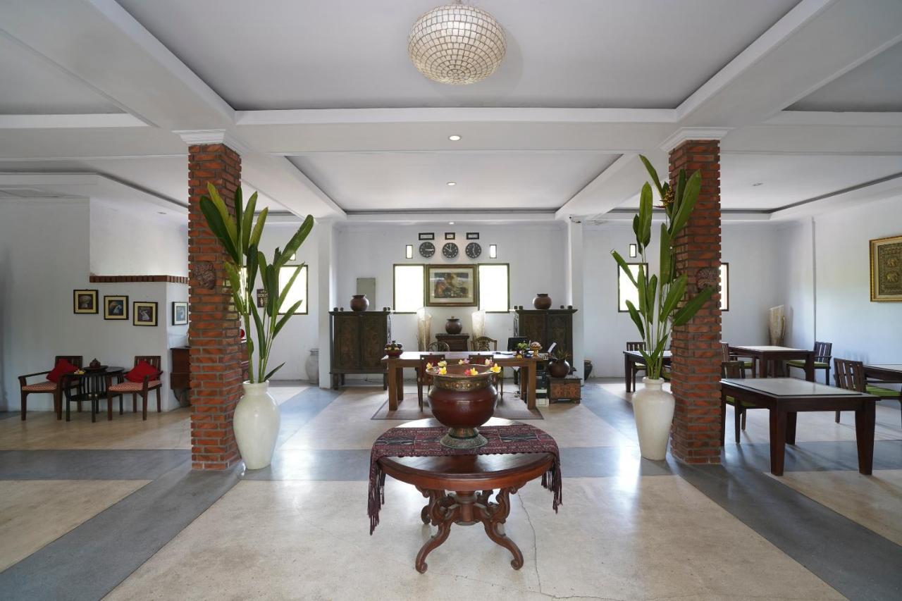 Oyo 1840 Kubu Ubud Hotel Exterior foto