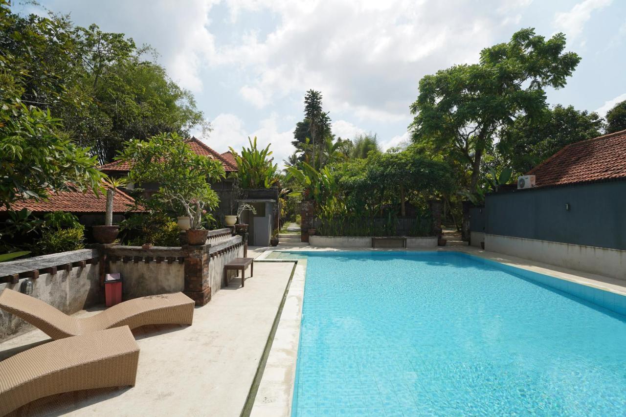 Oyo 1840 Kubu Ubud Hotel Exterior foto