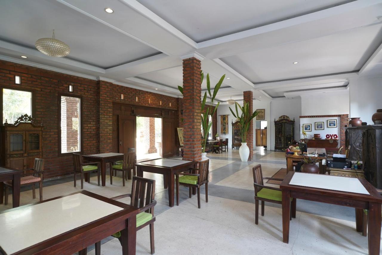 Oyo 1840 Kubu Ubud Hotel Exterior foto